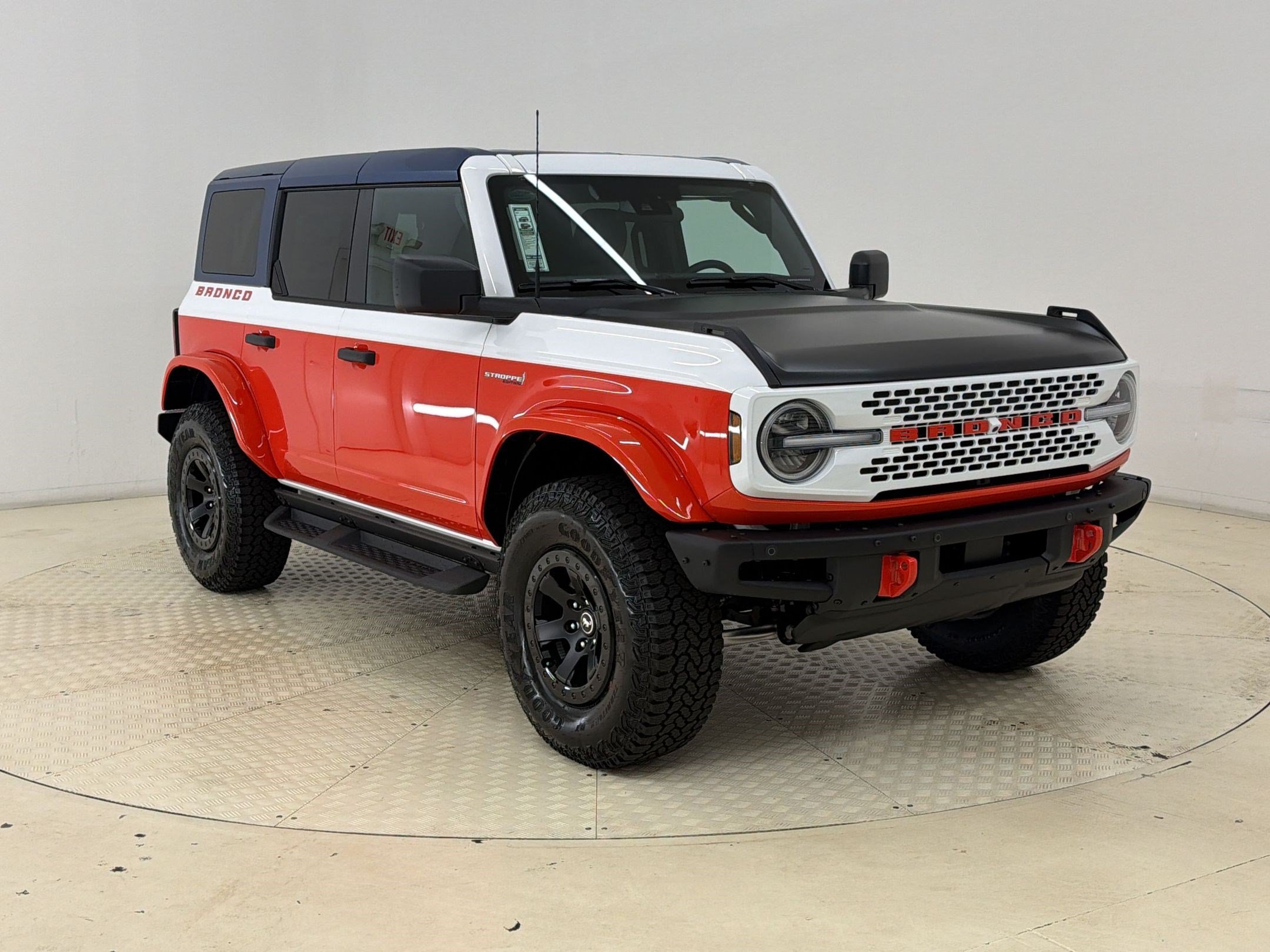 New 2026 Ford Bronco Stroppe Edition AWD/4WD image 7