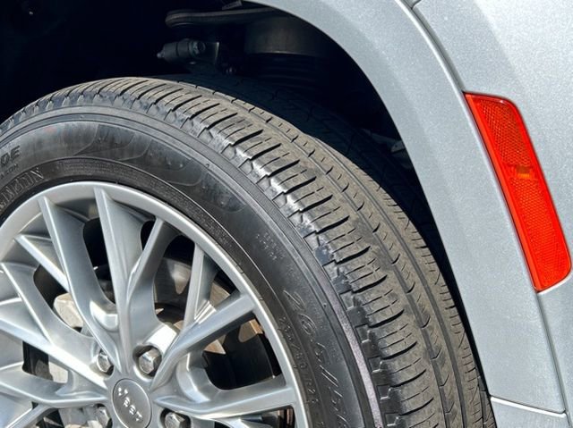 Used 2023 Jeep Grand Cherokee Summit w/ Adv Protech Group IV image 19