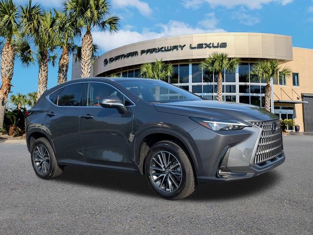 Used 2025 Lexus NX 250 FWD w/ Towing Package (2000 Lbs) image 2