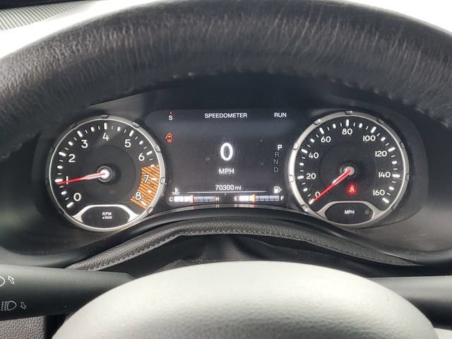 Used 2020 Jeep Renegade Limited AWD/4WD image 19