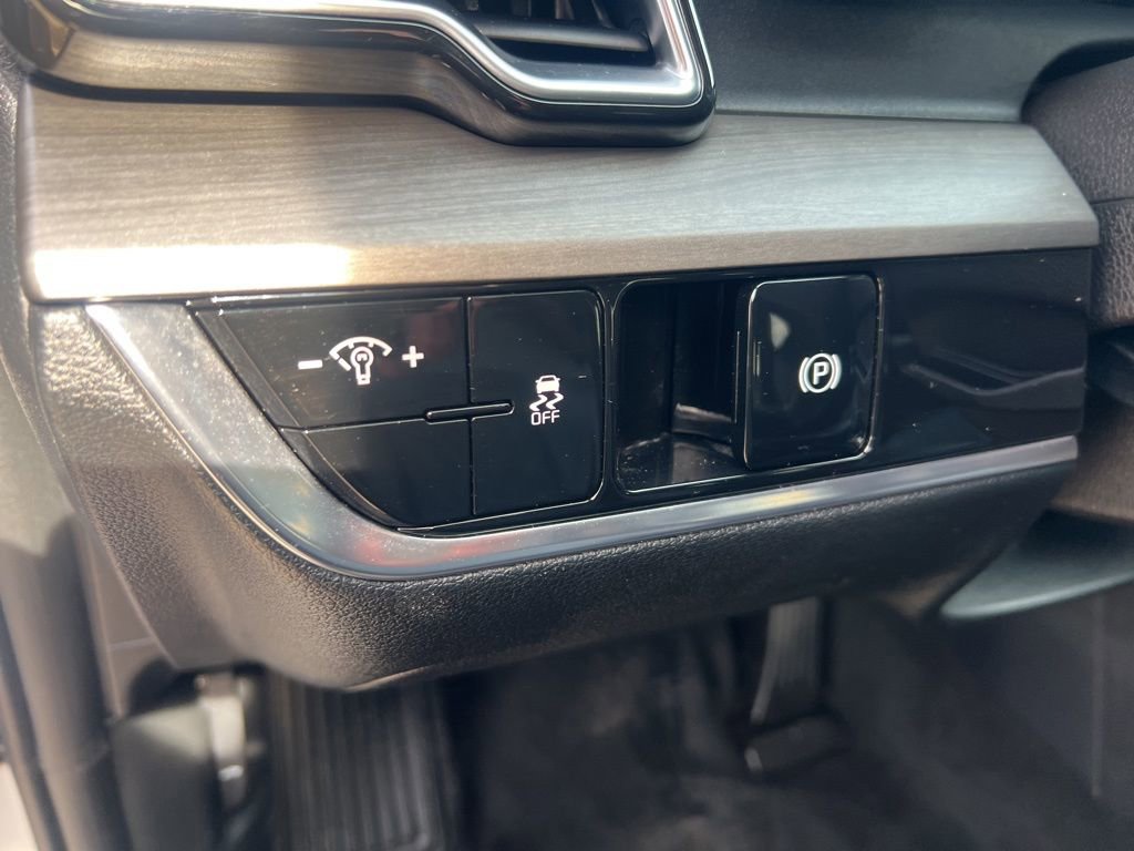 Certified 2023 Kia Sportage X-Line image 50