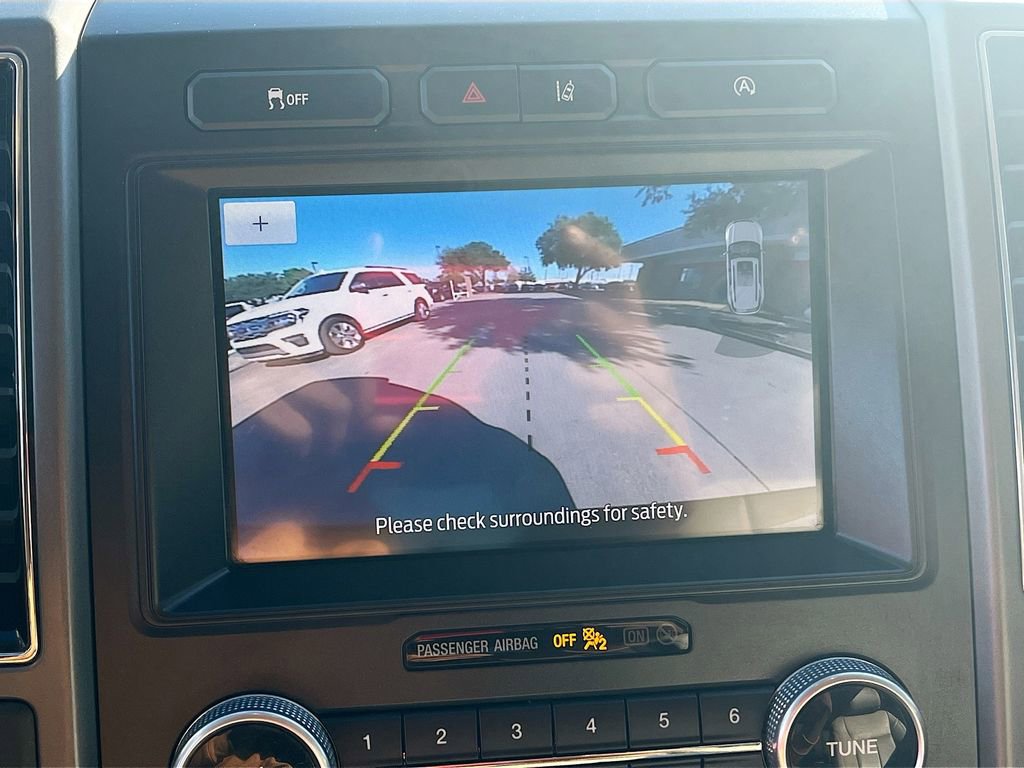 Used 2021 Ford Expedition XLT image 14