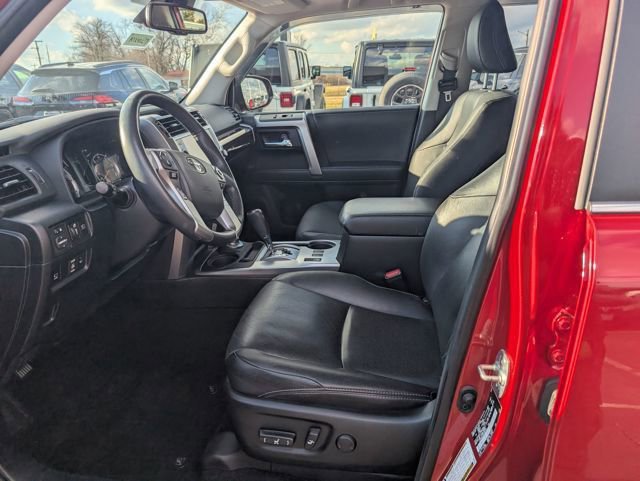 Used 2022 Toyota 4Runner Limited image 13