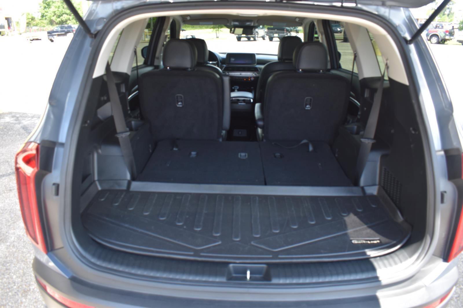 Used 2022 Kia Telluride S FWD image 54