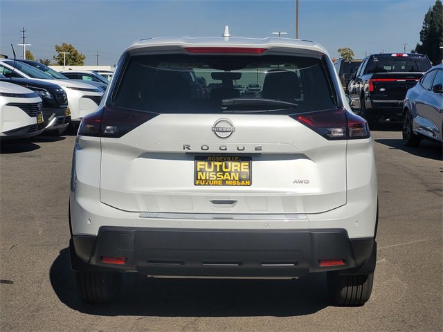 New 2026 Nissan Rogue SV image 5