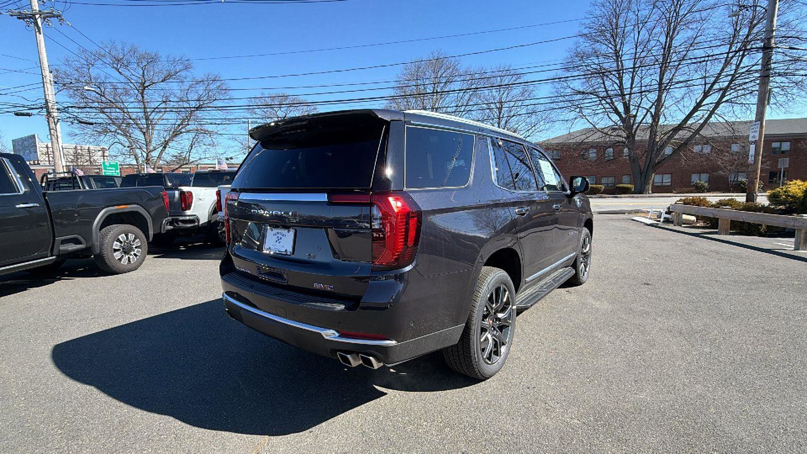 New 2026 GMC Yukon Denali image 7