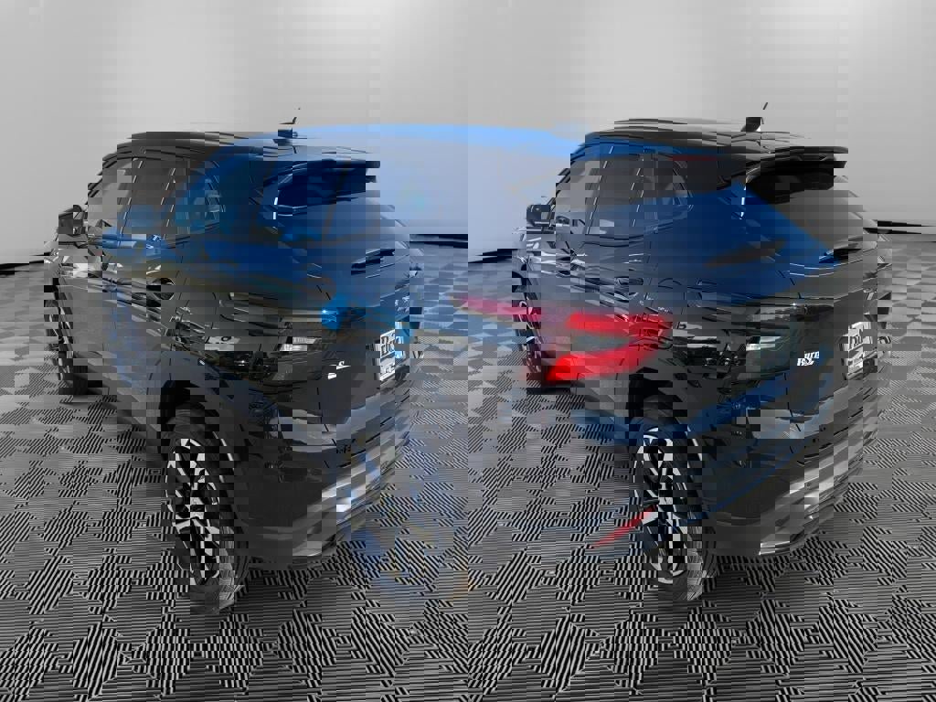 New 2026 Chevrolet Trax RS w/ Sunroof Package image 5