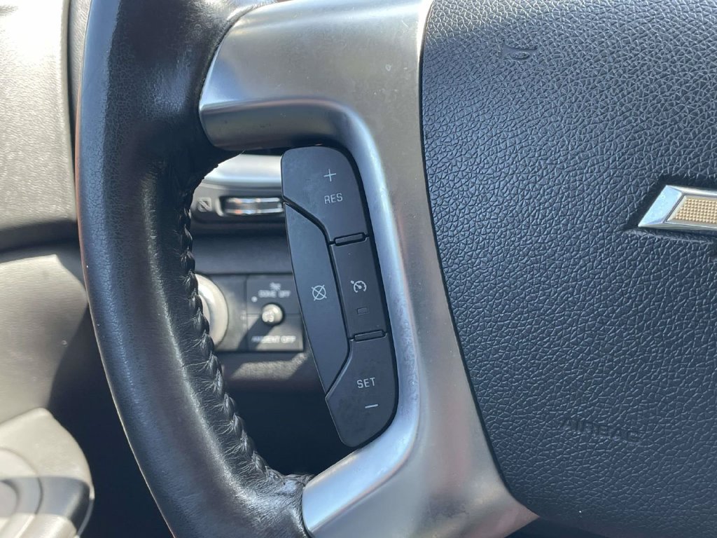 Used 2015 Chevrolet Traverse LT AWD/4WD image 19