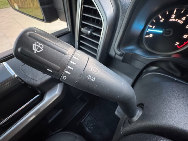 Used 2020 Ford F150 4x4 SuperCrew image 12