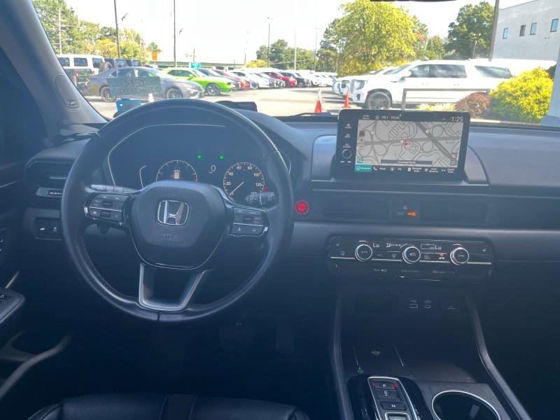 Used 2024 Honda Pilot Touring image 38