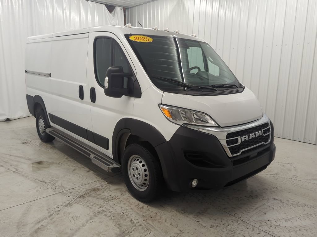 Used 2025 RAM ProMaster 2500 w/ U-Haul Equipment Group FWD image 5