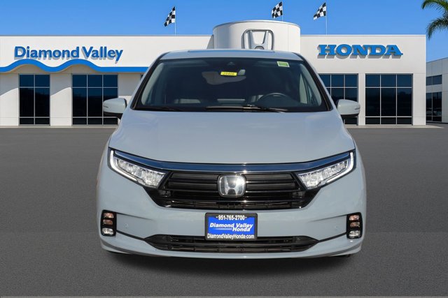 Used 2023 Honda Odyssey Touring image 2