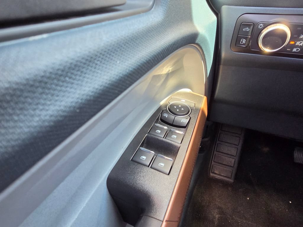 Used 2024 Ford Maverick Lariat FWD image 33