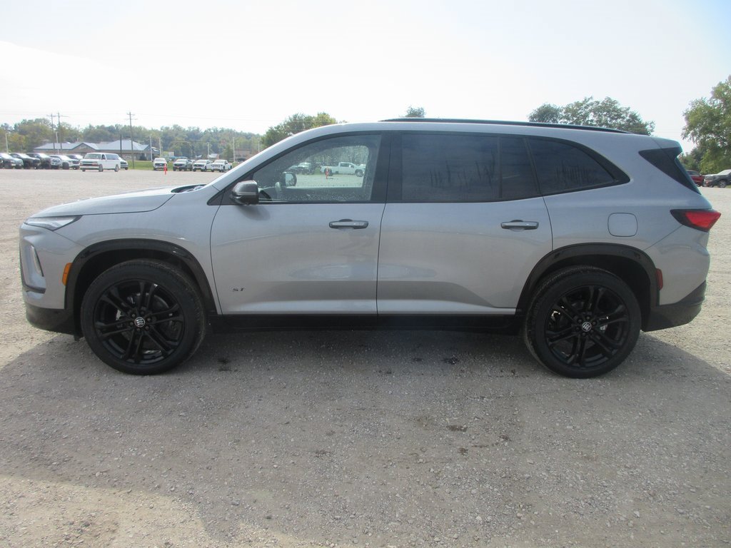 New 2026 Buick Enclave Sport Touring w/ Power Package image 9