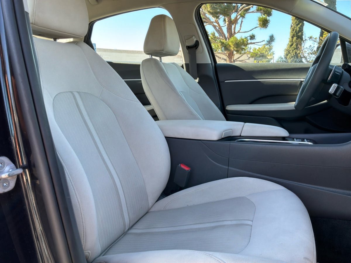 Used 2025 Hyundai Sonata SEL FWD image 20