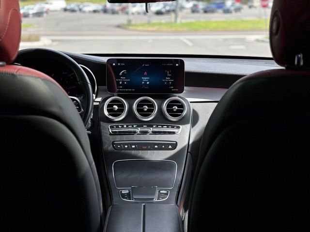 Used 2023 Mercedes-Benz GLC 300 4MATIC Coupe image 32