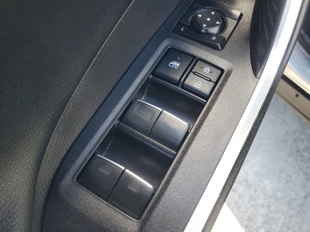 Used 2022 Toyota RAV4 XSE image 20