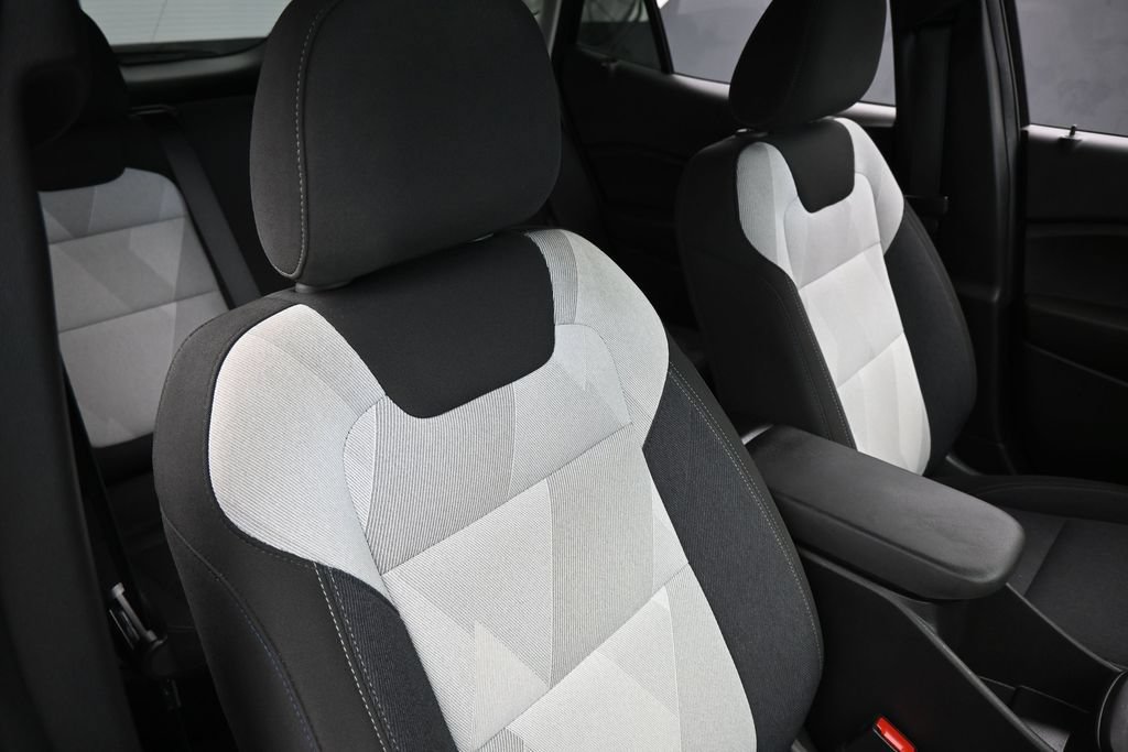Used 2024 Chevrolet Trax LS FWD image 35