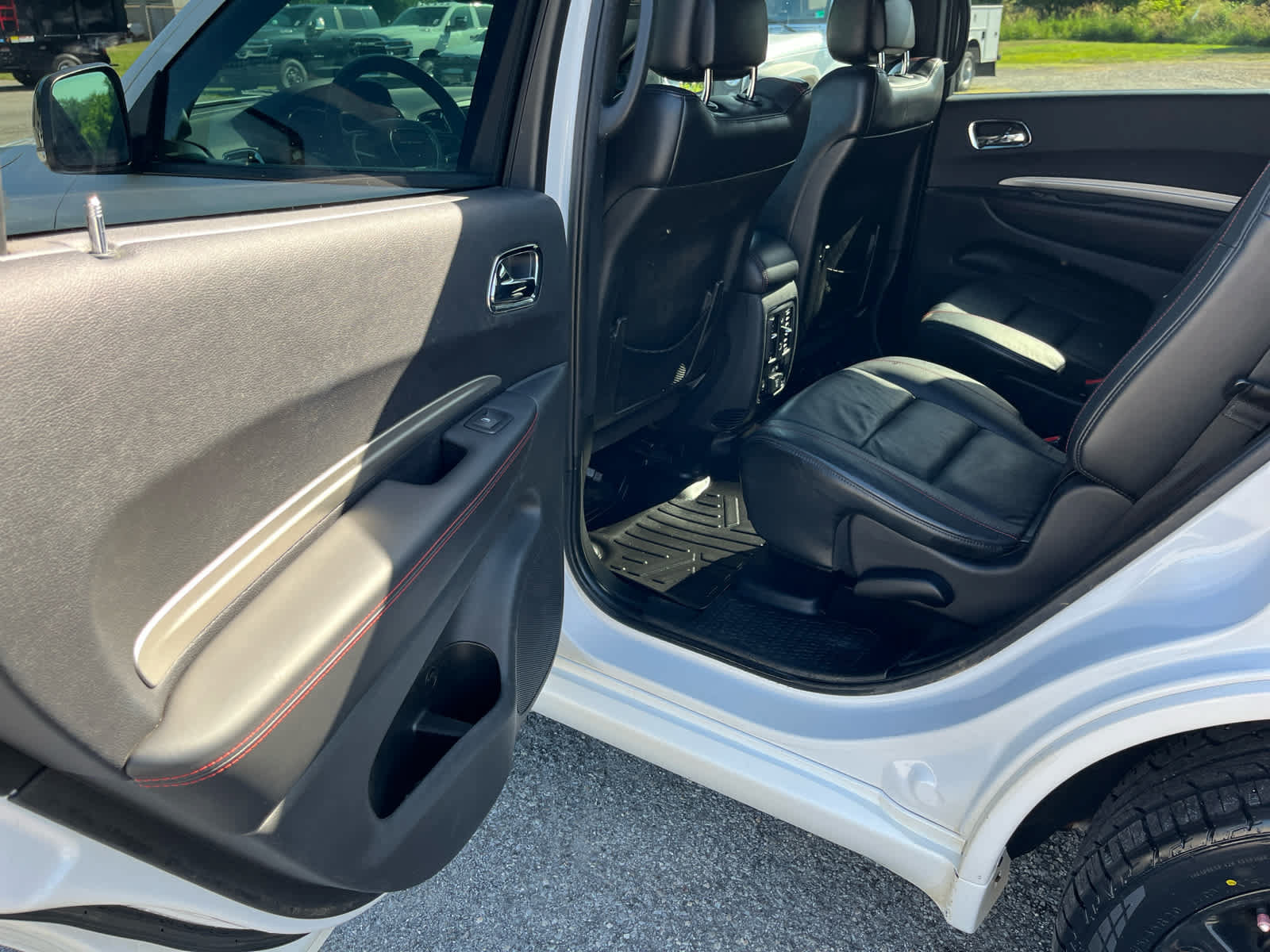Used 2017 Dodge Durango R/T w/ Trailer Tow Group IV AWD/4WD image 22