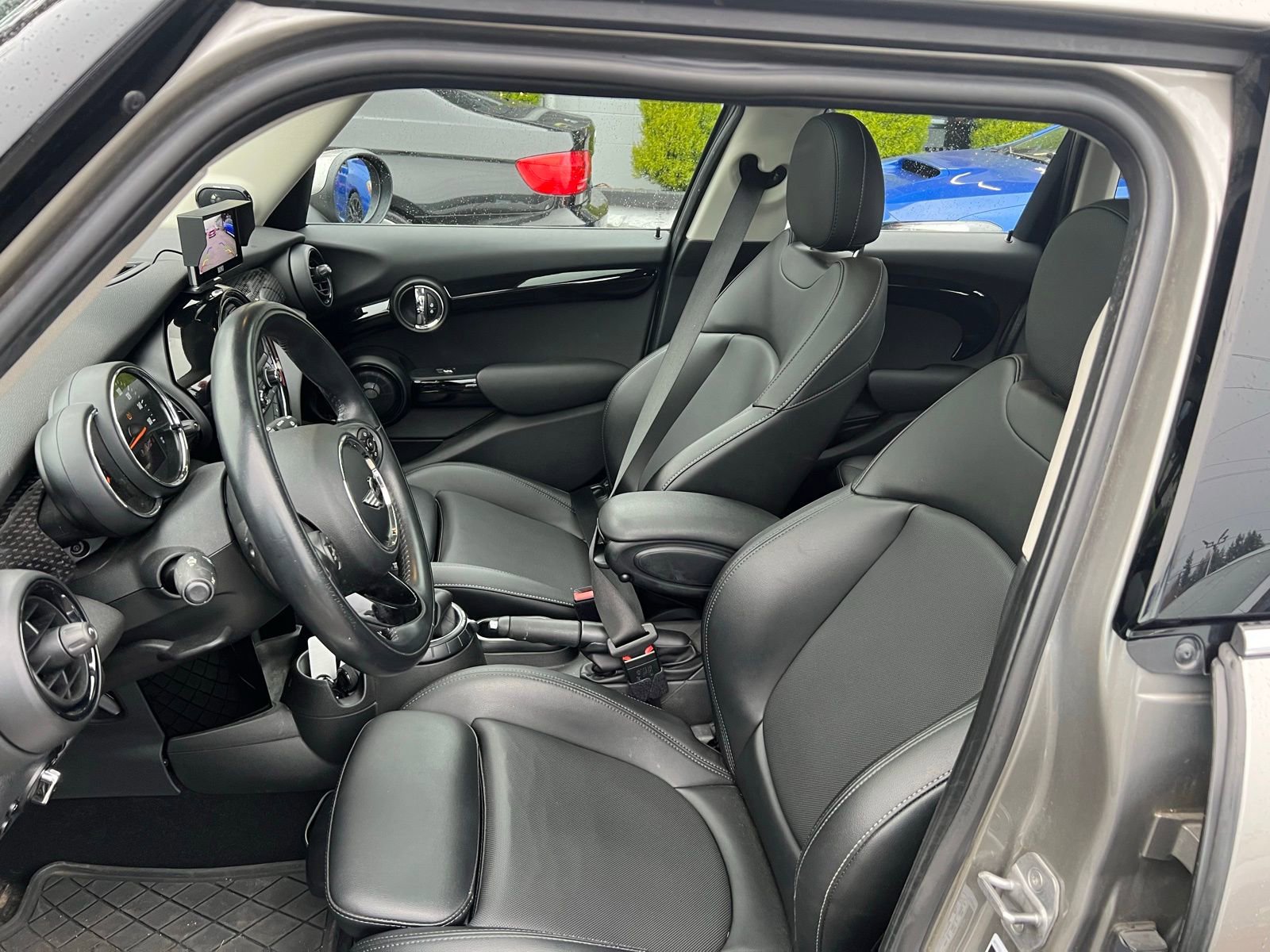 Used 2016 MINI Cooper S image 12