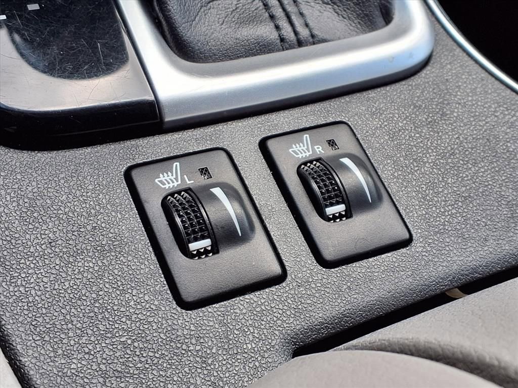 Used 2014 Toyota Highlander XLE image 24