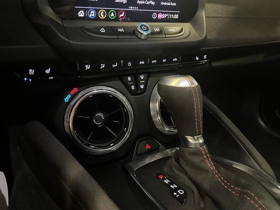 Used 2020 Chevrolet Camaro ZL1 RWD image 20