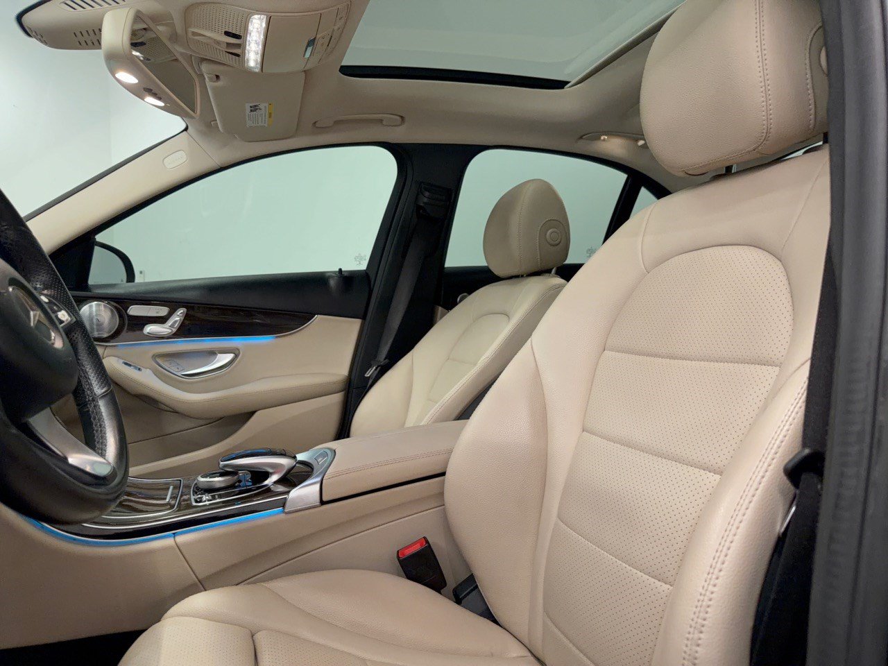 Certified 2017 Mercedes-Benz C 300 Sedan image 5
