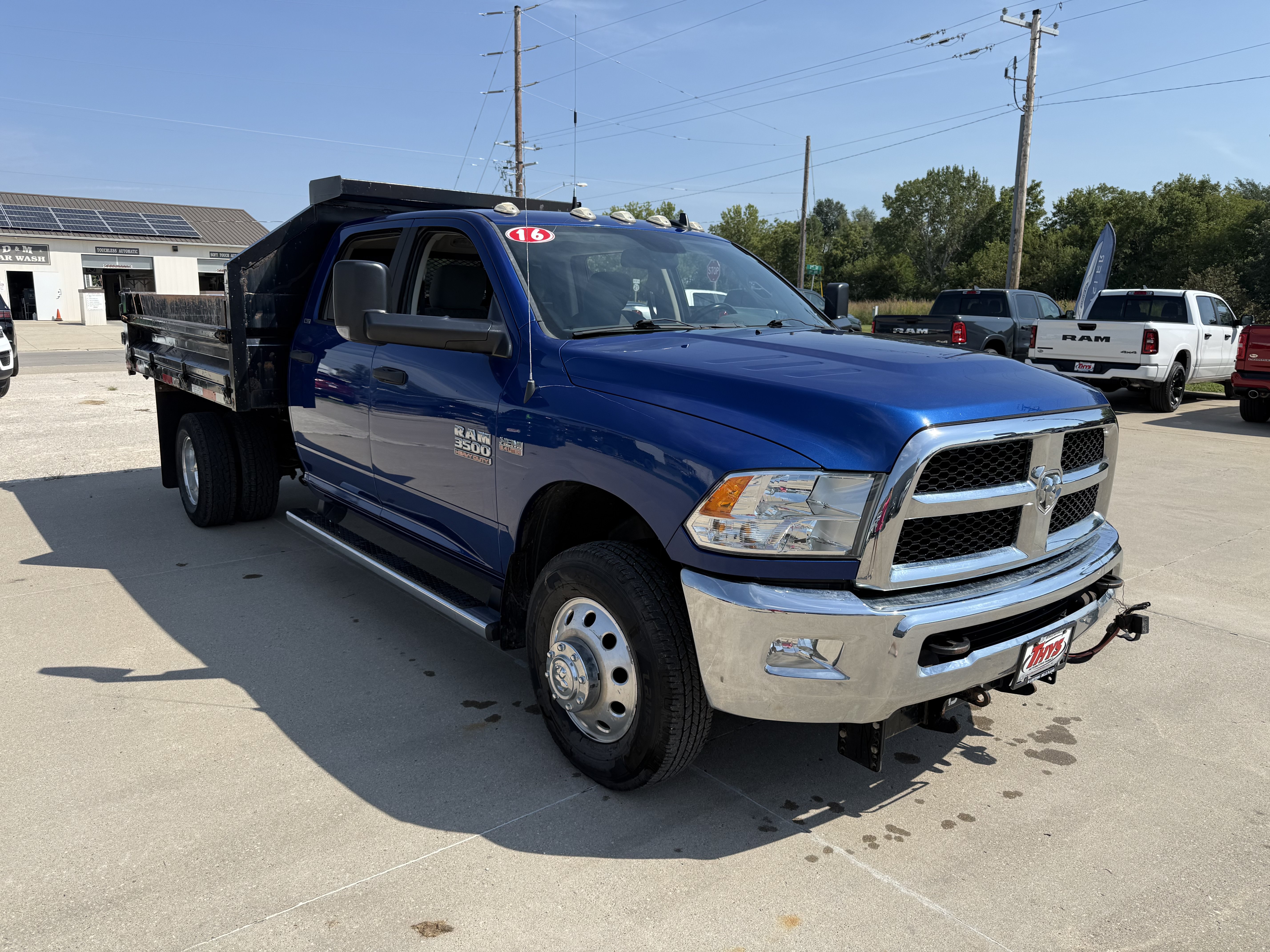Used 2016 RAM 3500 SLT w/ Quick Order Package 27G SLT AWD/4WD image 5