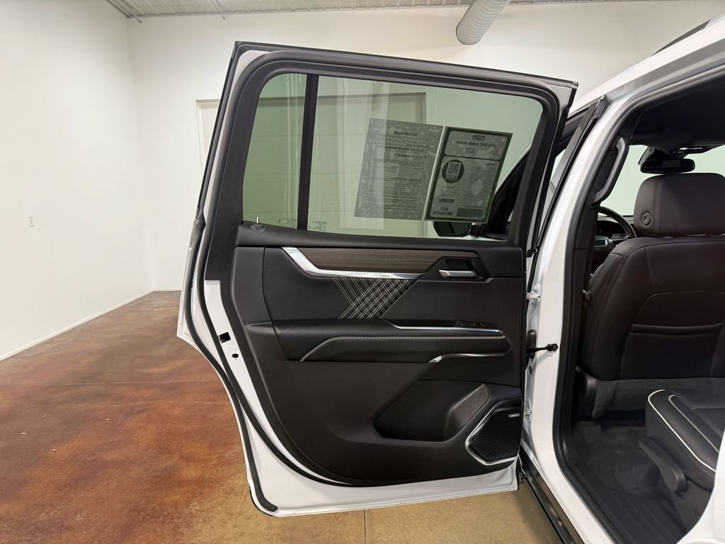 Used 2024 GMC Acadia Denali w/ LPO, Floor Liner Package FWD image 46