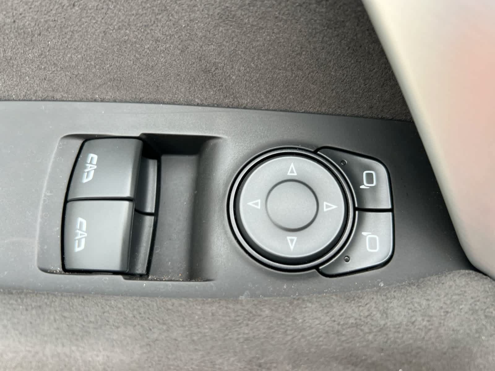Used 2022 Chevrolet Camaro ZL1 RWD image 23