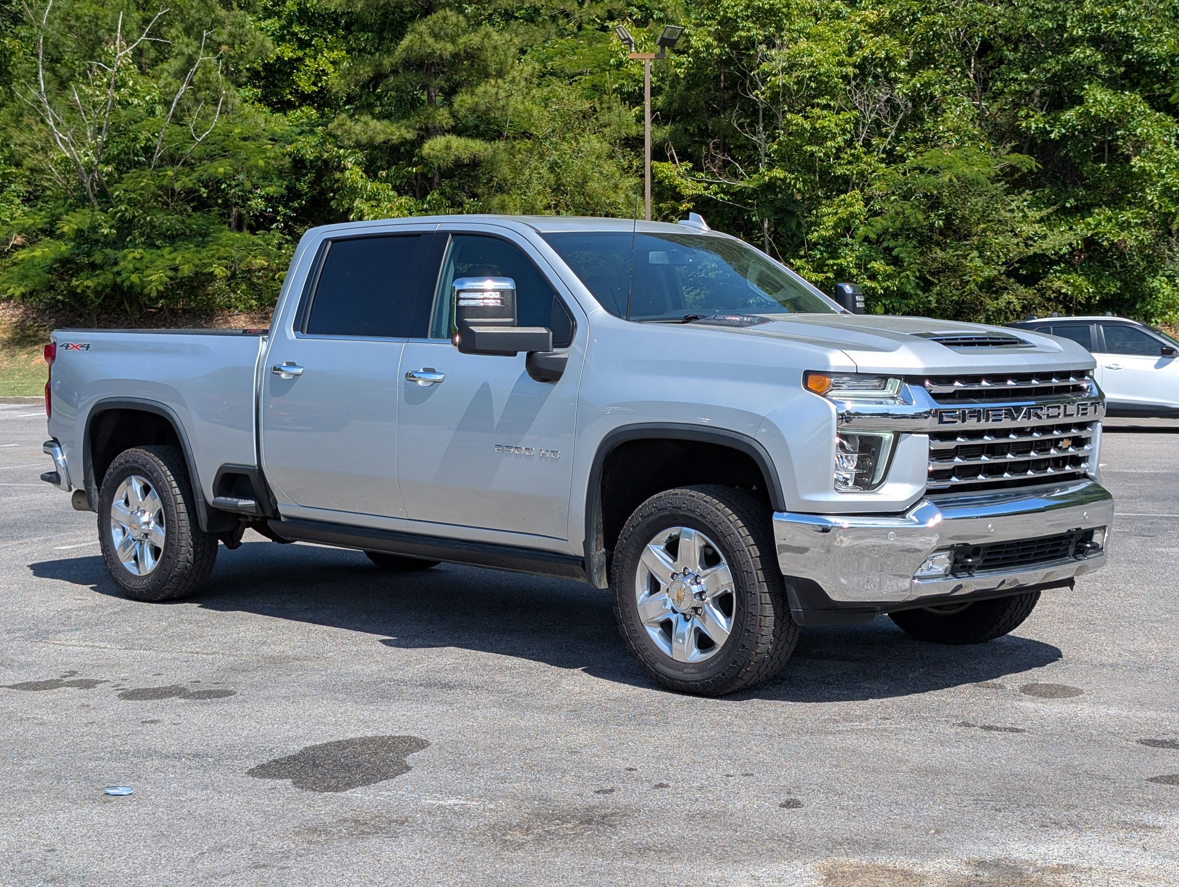 Used 2023 Chevrolet Silverado 2500 LTZ w/ LTZ Convenience Package AWD/4WD image 11