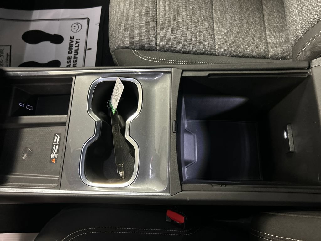 Used 2025 GMC Acadia Elevation FWD image 20