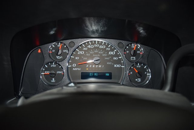 Used 2025 Chevrolet Express 2500 Work Van w/ Communications Package image 38