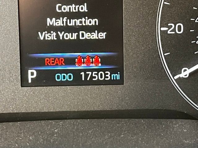 Used 2024 Toyota Corolla LE image 17