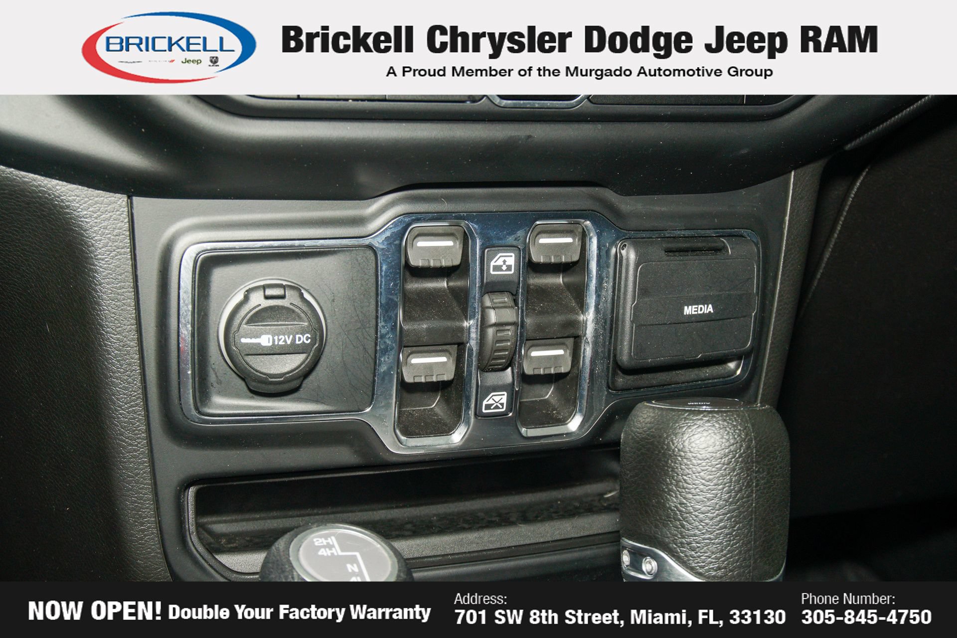 Used 2022 Jeep Gladiator Sport AWD/4WD image 25