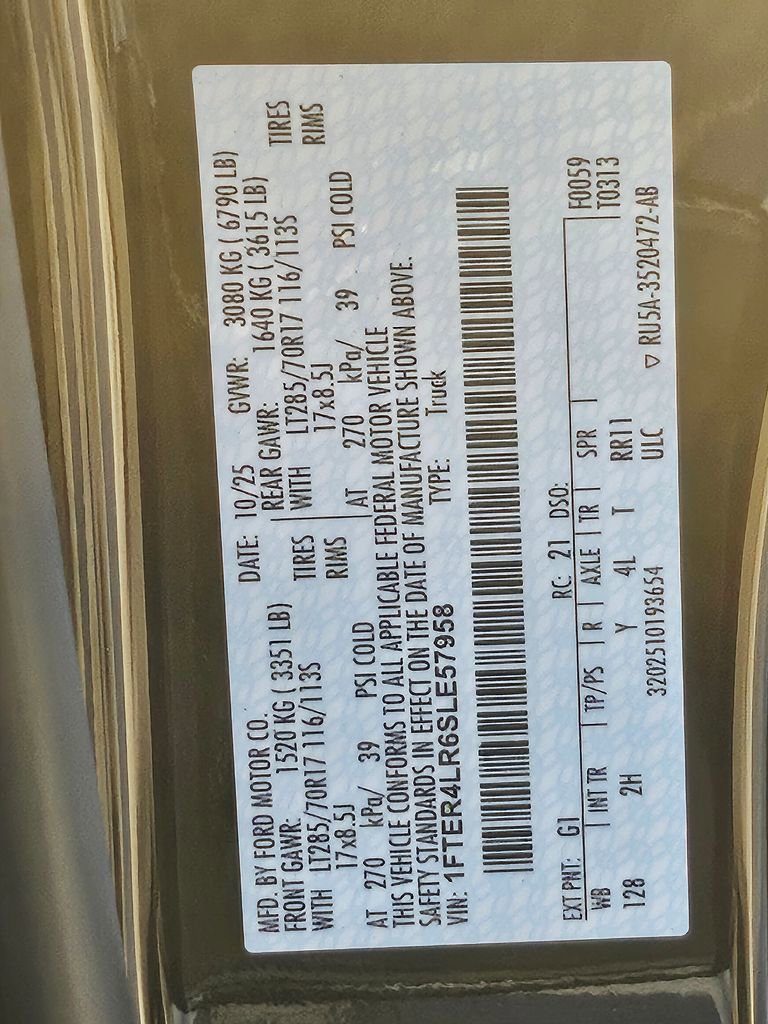 New 2025 Ford Ranger Raptor image 32