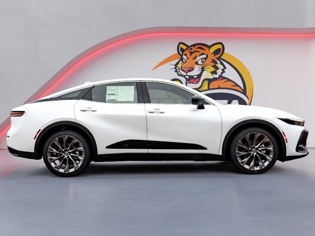 New 2026 Toyota Crown Limited image 4