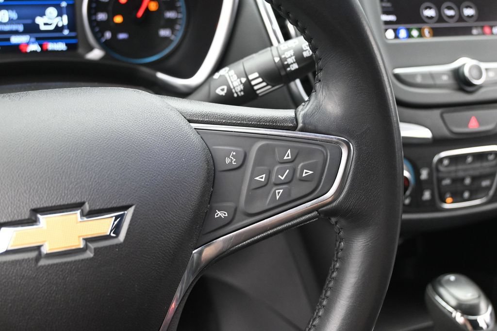 Used 2020 Chevrolet Equinox LT w/ Driver Convenience Package FWD image 23