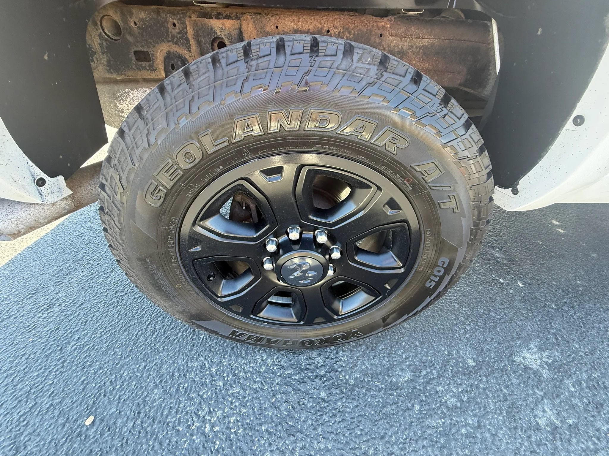 Used 2017 RAM 2500 Big Horn w/ Sport Appearance Group AWD/4WD image 16