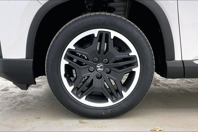 New 2026 Honda Pilot Touring image 15