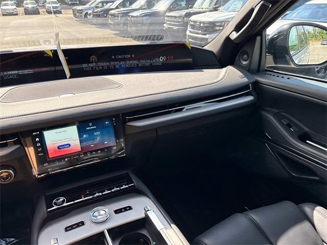 New 2025 Lincoln Navigator L Reserve w/ Jet Appearance Package image 15