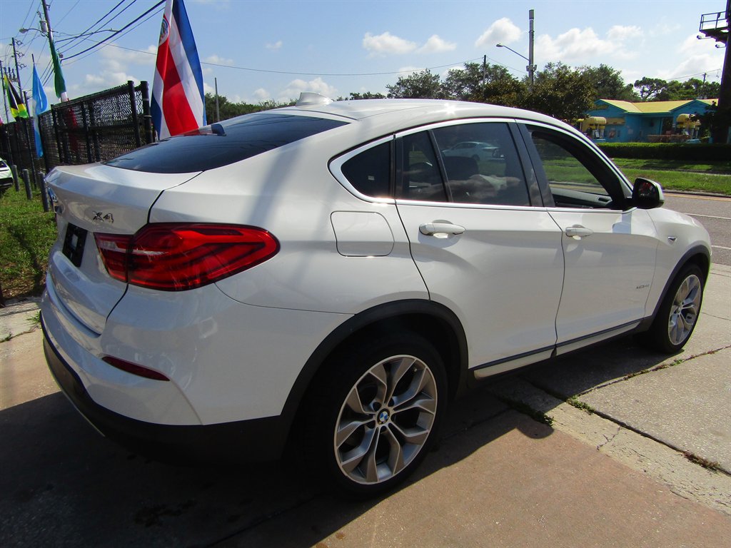 Used 2018 BMW X4 xDrive28i AWD/4WD image 4