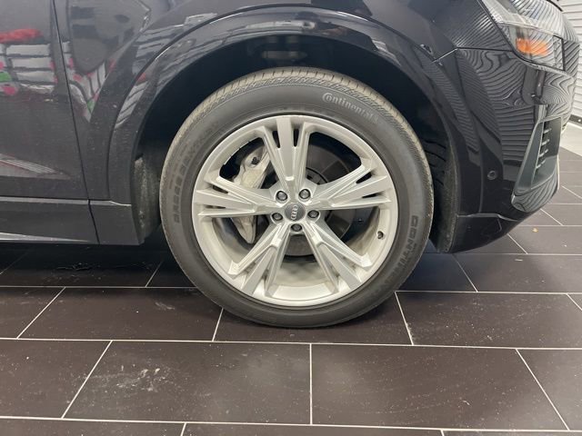 Used 2019 Audi Q8 Prestige image 13