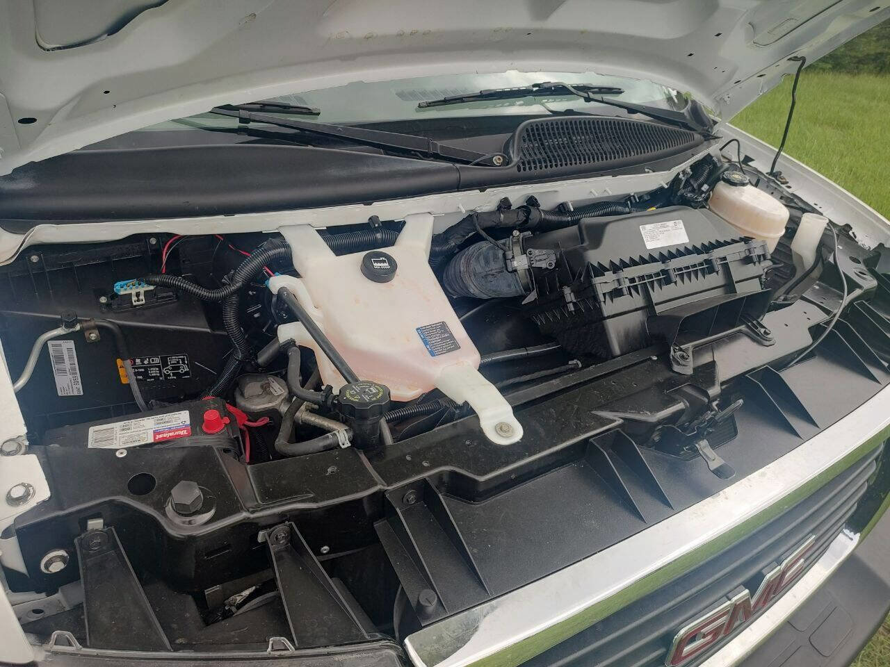 Used 2021 GMC Savana 2500 w/ Driver Convenience Package image 31