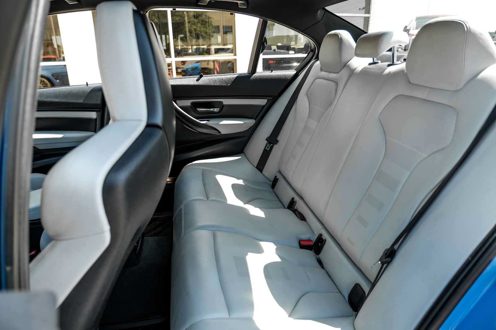 Used 2015 BMW M3 RWD image 37