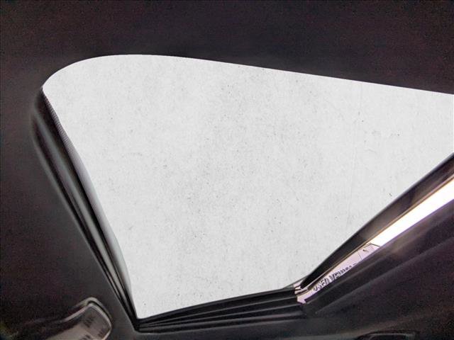 Used 2023 BMW 330e xDrive w/ Premium Package image 18