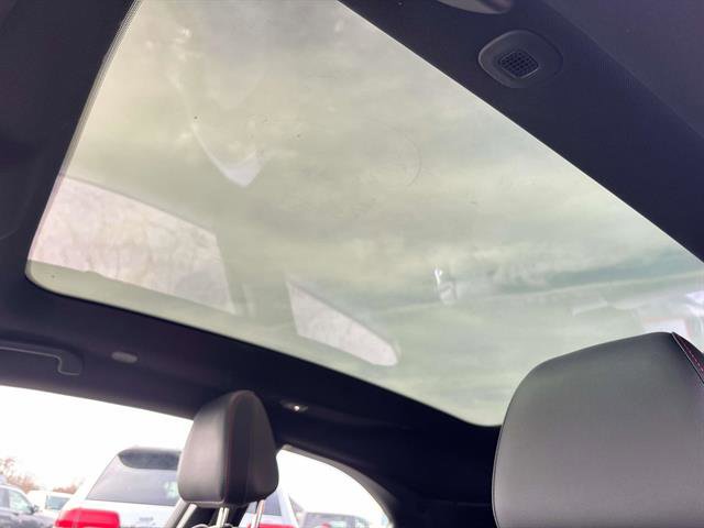 New 2025 Dodge Charger Daytona R/T w/ Sun & Sound Package image 5