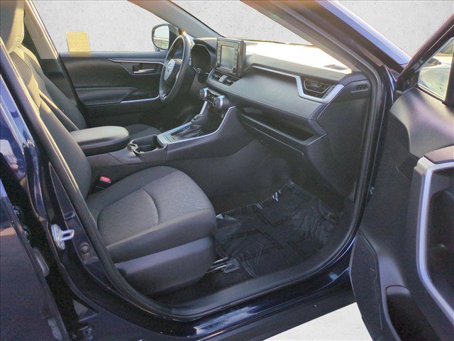 Used 2021 Toyota RAV4 XLE FWD image 20