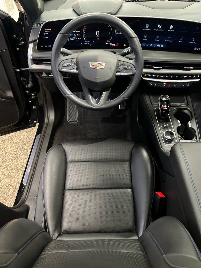 Used 2024 Cadillac XT4 Sport image 20