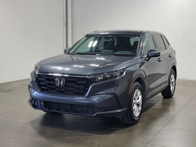 Used 2025 Honda CR-V LX image 2